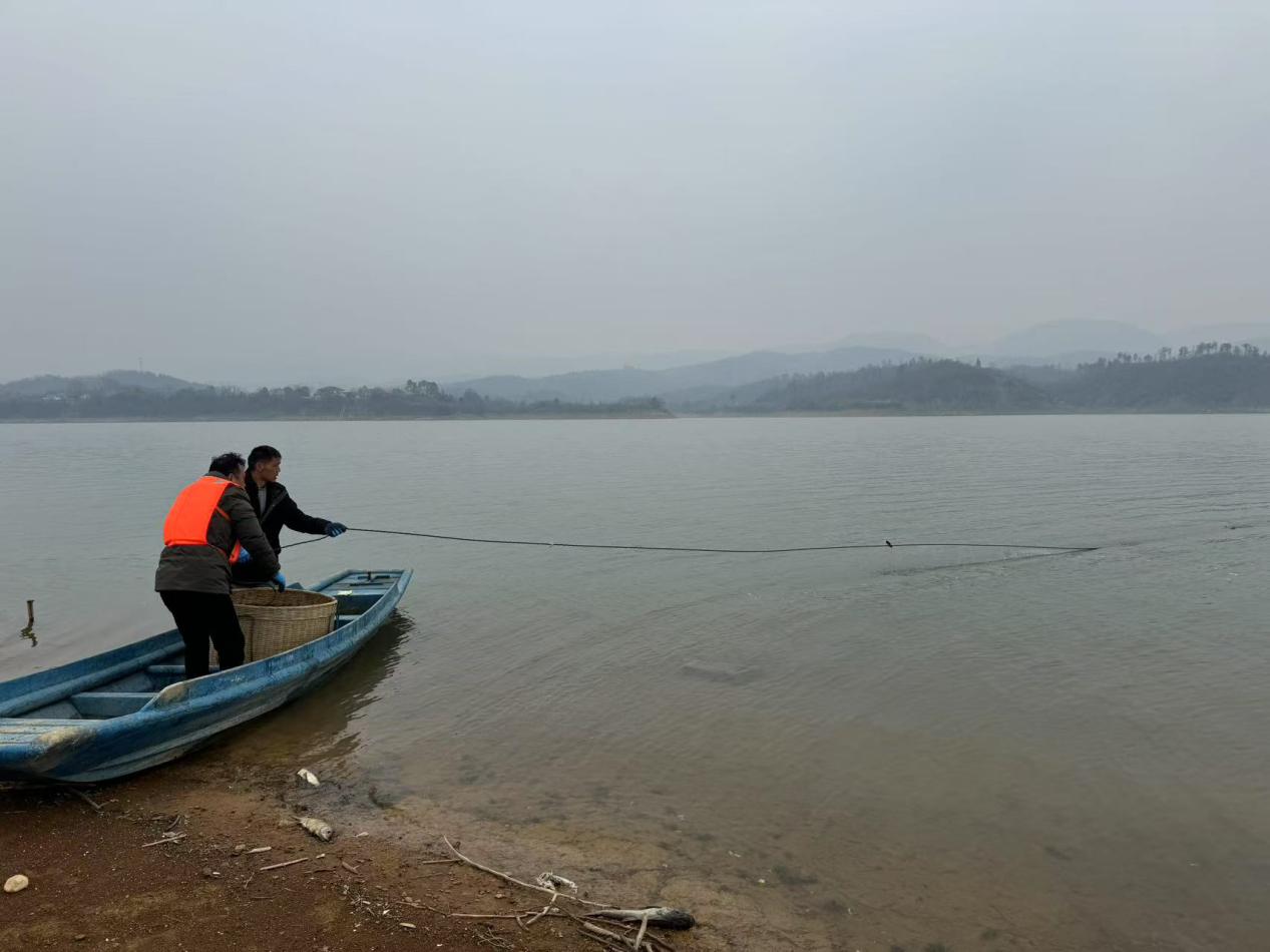4水库淤积测量.jpg